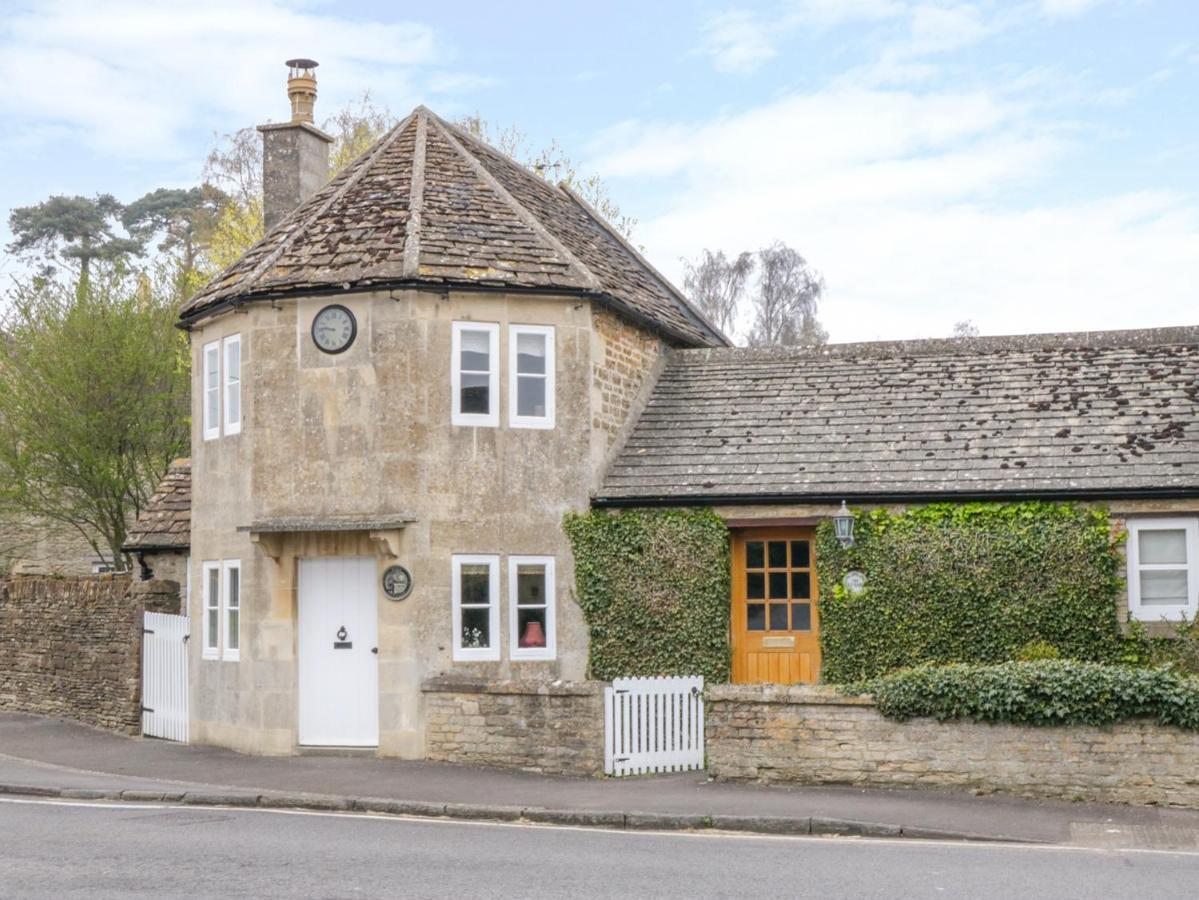 Pike Cottage Acton Turville Kültér fotó